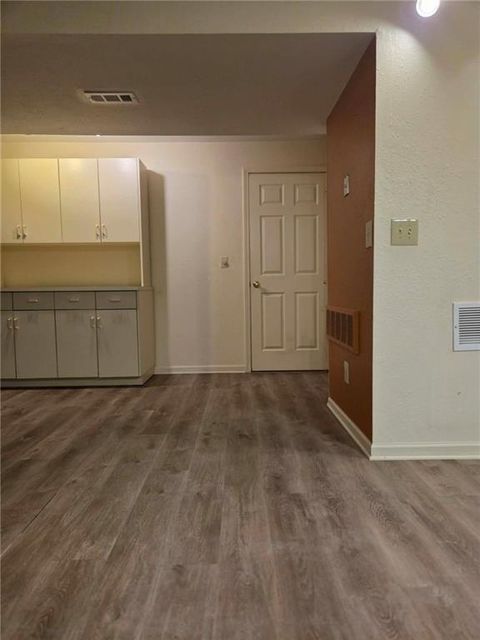 Tiny photo for 2428 Little Blue Court, Liberty, MO 64068 (MLS # 2604985)