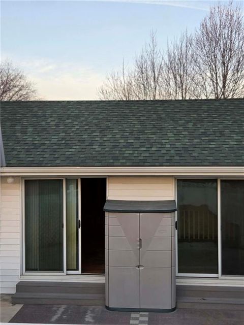 Tiny photo for 2428 Little Blue Court, Liberty, MO 64068 (MLS # 2604985)