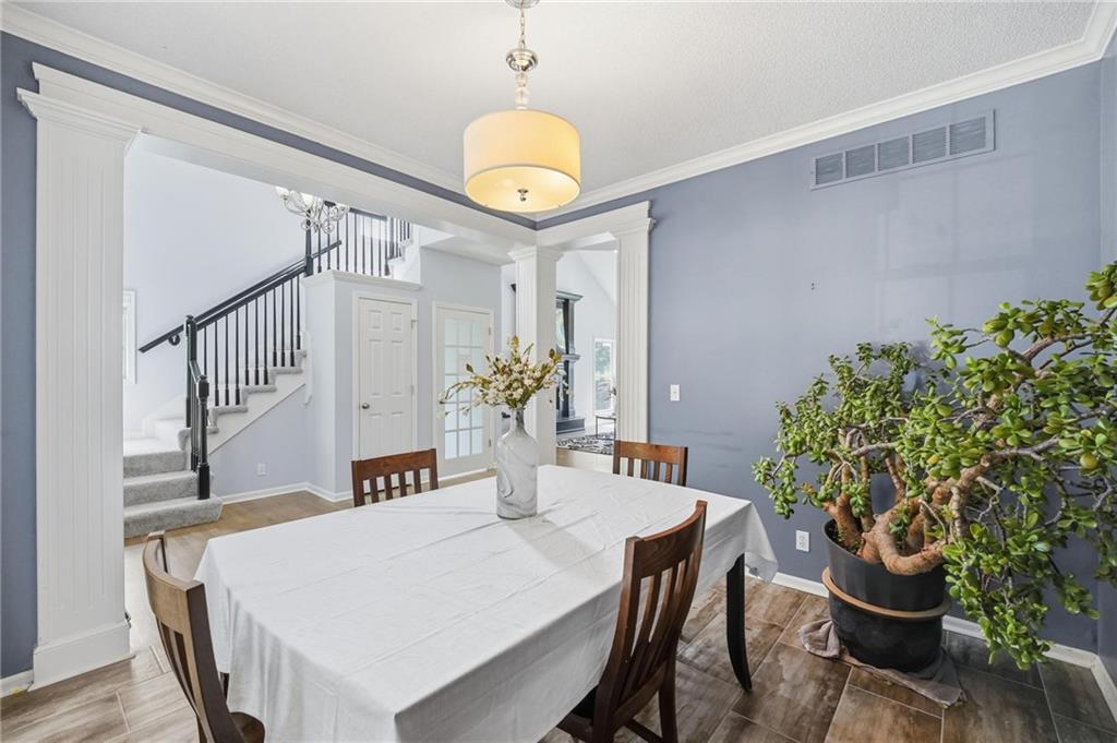 21715 W 100 Terrace