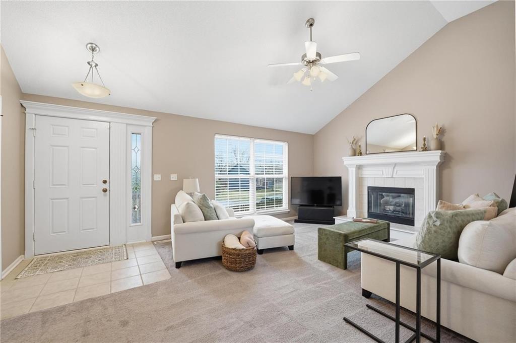 10312 N Cypress Avenue