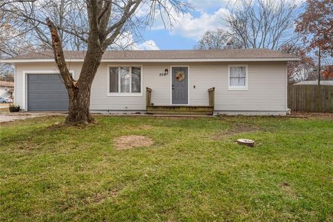 206 Cedarlane Drive, Wellsville, KS 66092 - MLS#: 2588013