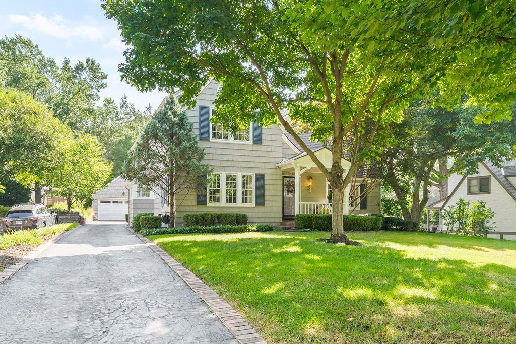 5419 Mohawk Lane