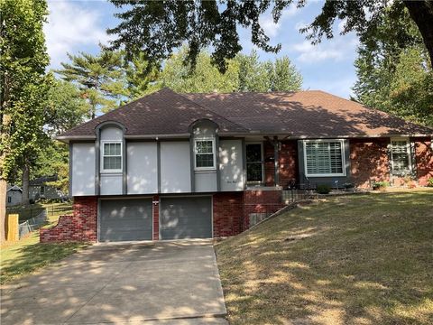 4 W Bridlespur Terrace, Kansas City, MO 64114 - MLS#: 2577130