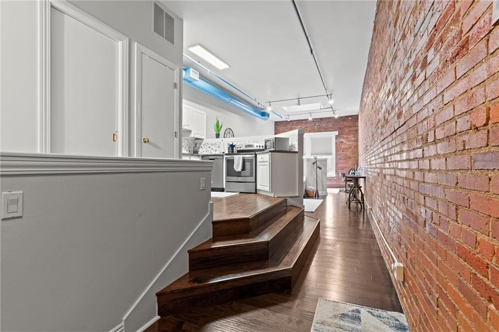 700 Broadway Boulevard 508