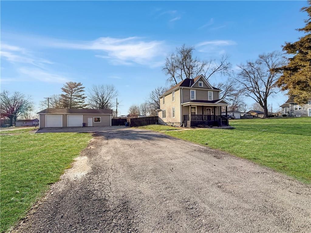 Photo of 1318 S Saint Louis Street, Concordia, MO 64020 (MLS # 2605540)