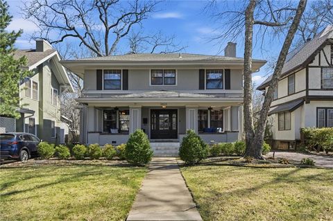 5825 McGee Street Kansas City MO 64113