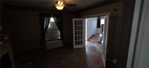 Tiny photo for 306 E Franklin Street, Liberty, MO 64068 (MLS # 2610248)