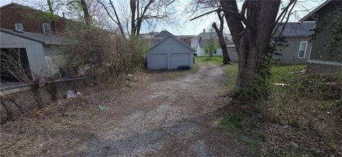 Tiny photo for 306 E Franklin Street, Liberty, MO 64068 (MLS # 2610248)