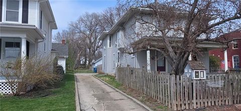 Tiny photo for 306 E Franklin Street, Liberty, MO 64068 (MLS # 2610248)