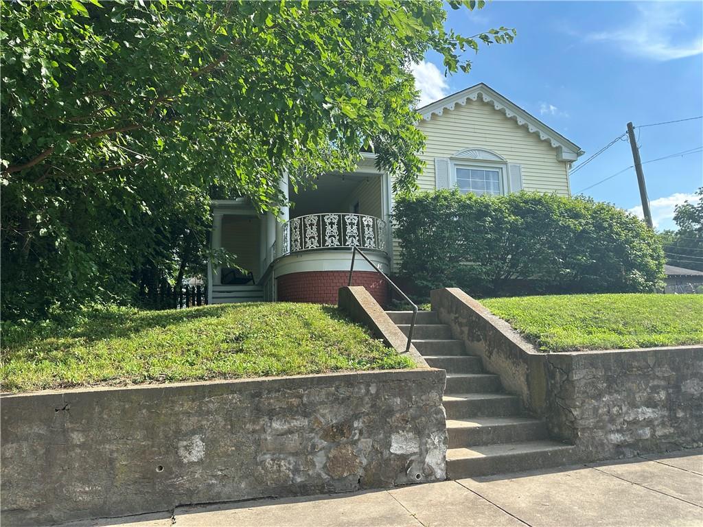 1501 Franklin Avenue