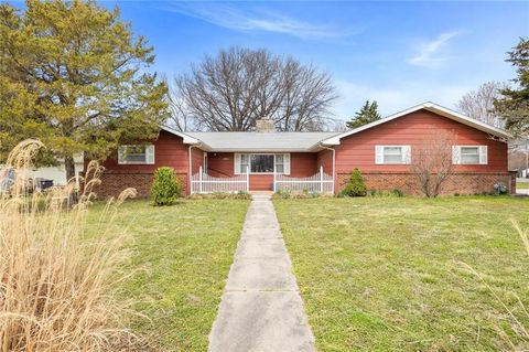 402 W McKinley N\/A, Frontenac, KS 66763 - MLS#: 2608986
