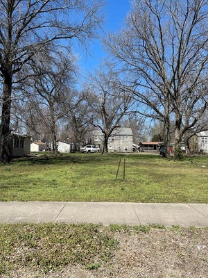 2319 CRAWFORD AVE # A, PARSONS, KS 67357 - Image 58b583411da2e8abf5eaec426d7544f6/1087569848