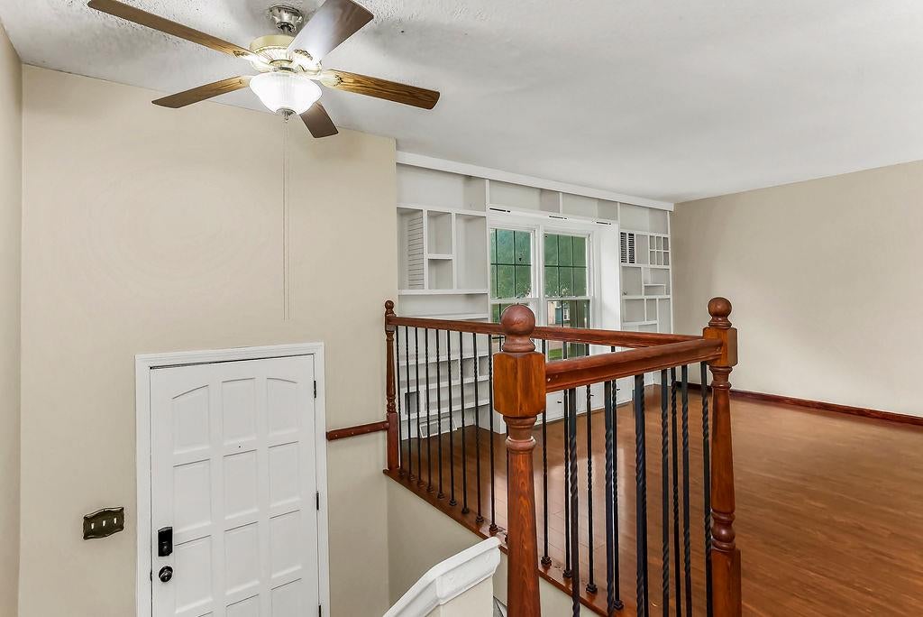 11204 W 51st Terrace