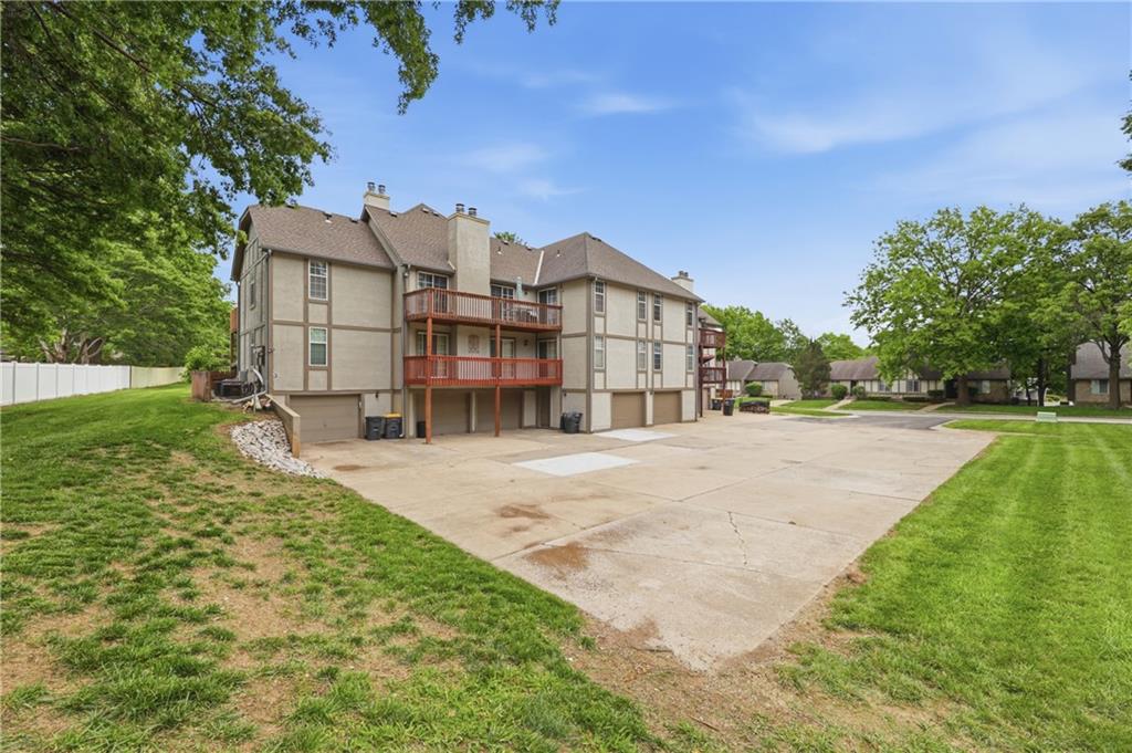 1305 NW Village Drive C