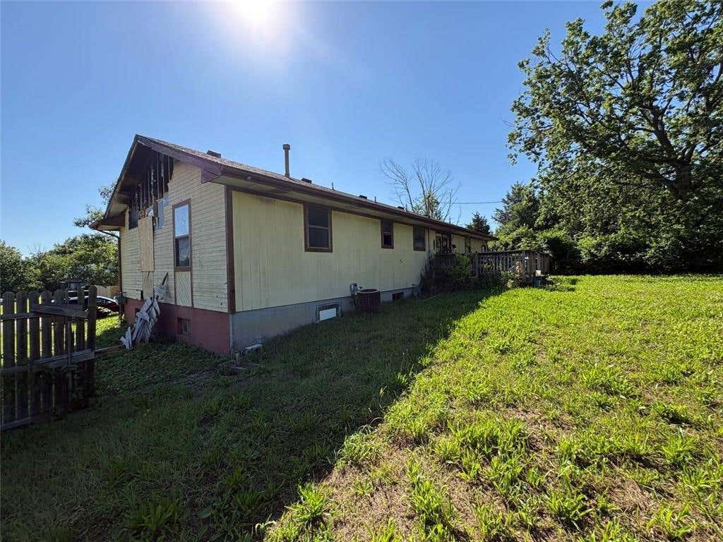 Photo of 3801 SE Evans Street, Topeka, KS 66609 (MLS # 2632613)