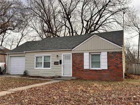 8009 Park Avenue, Kansas City, MO 64132 - MLS#: 2595391