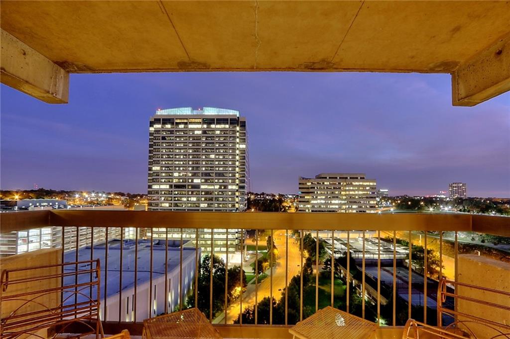 2510 Grand Boulevard 2301