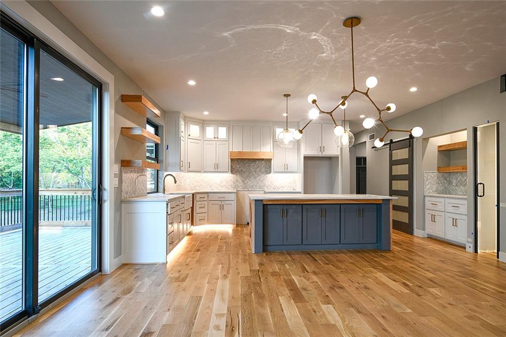 1006 Meadowbrook Drive