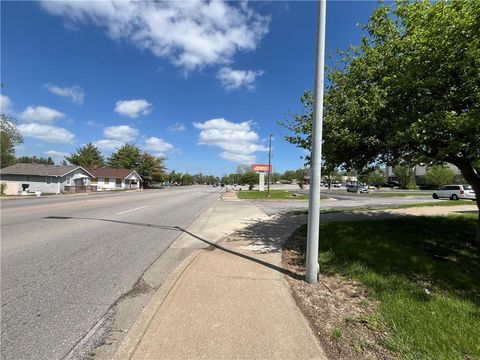 MLS: 2614386