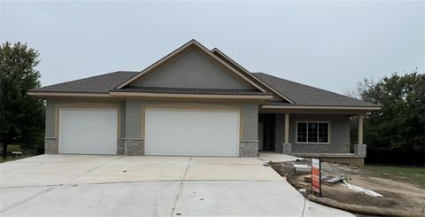 11207 Trevor Drive, Peculiar, MO 64078 - MLS#: 2550896