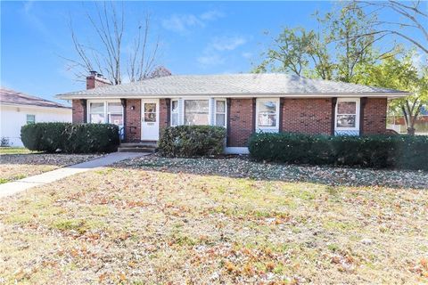 13201 Kemper Court Independence MO 64050