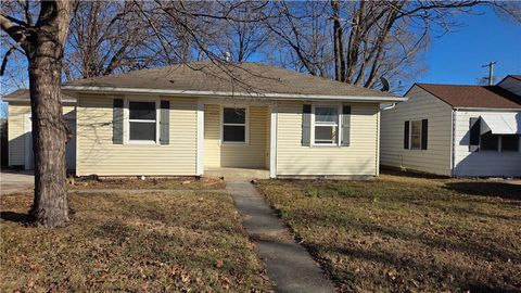 4223 North Virginia Avenue Kansas City MO 64116