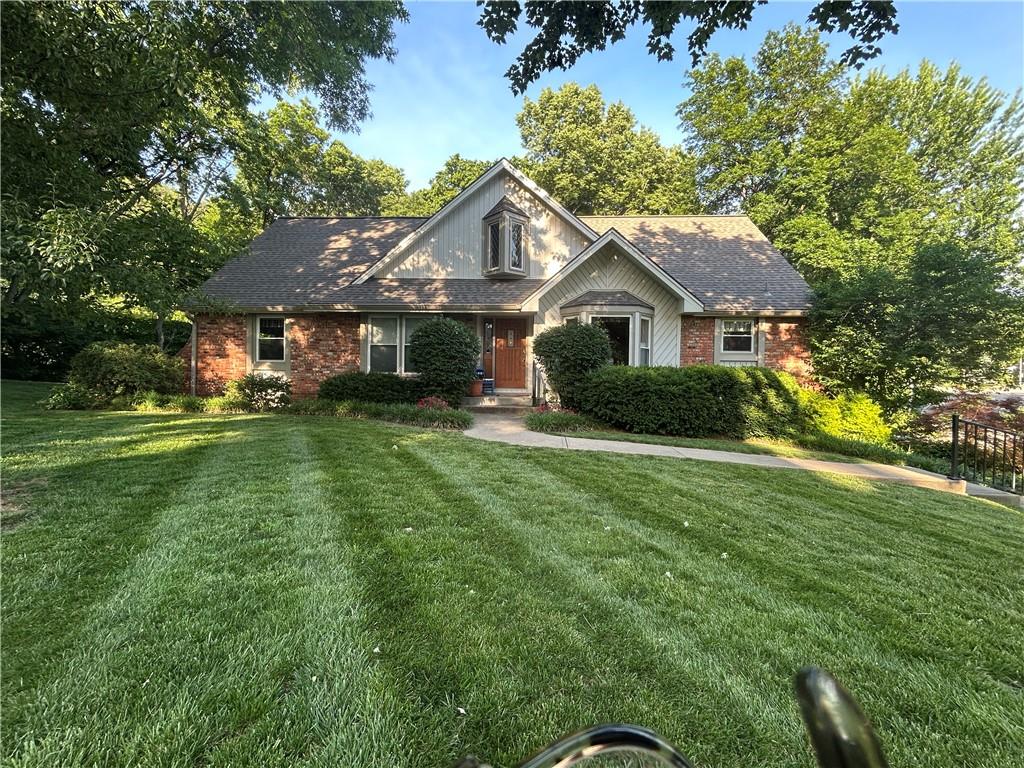 1144 Camelot Drive