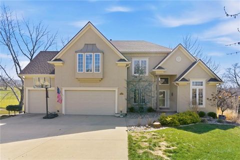 6103 Mashie Court Parkville MO 64152