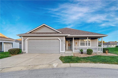 Photo of 523 Mars Court, Raymore, MO 64083 (MLS # 2644298)