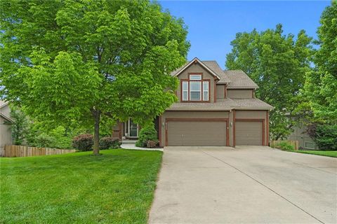 8385 Frederick Court, De Soto, KS 66018 - MLS#: 2546377