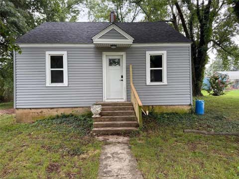 Photo of 502 E Locust Street, Stockton, MO 65785 (MLS # 2637049)