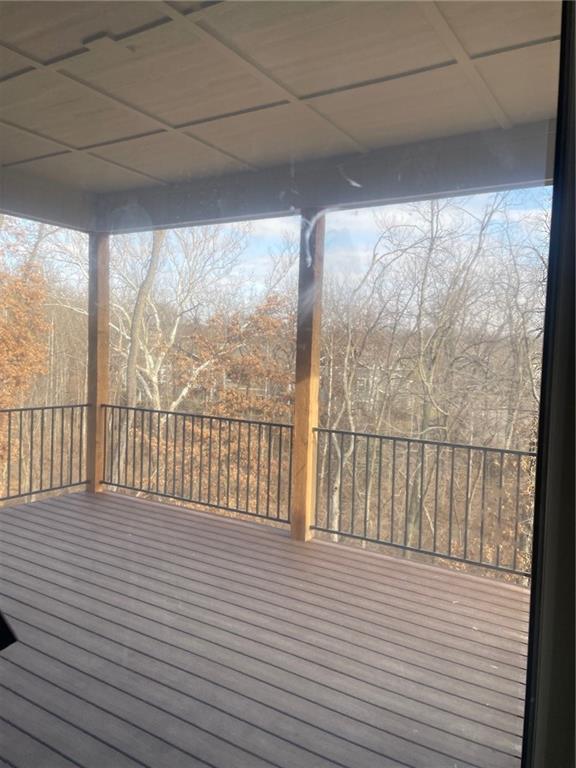 8841 N KENTUCKY Avenue