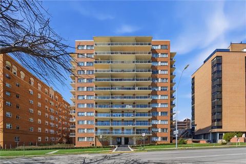 4740 Roanoke Parkway Unit 1104-1105, Kansas City, MO 64112 - MLS#: 2571197