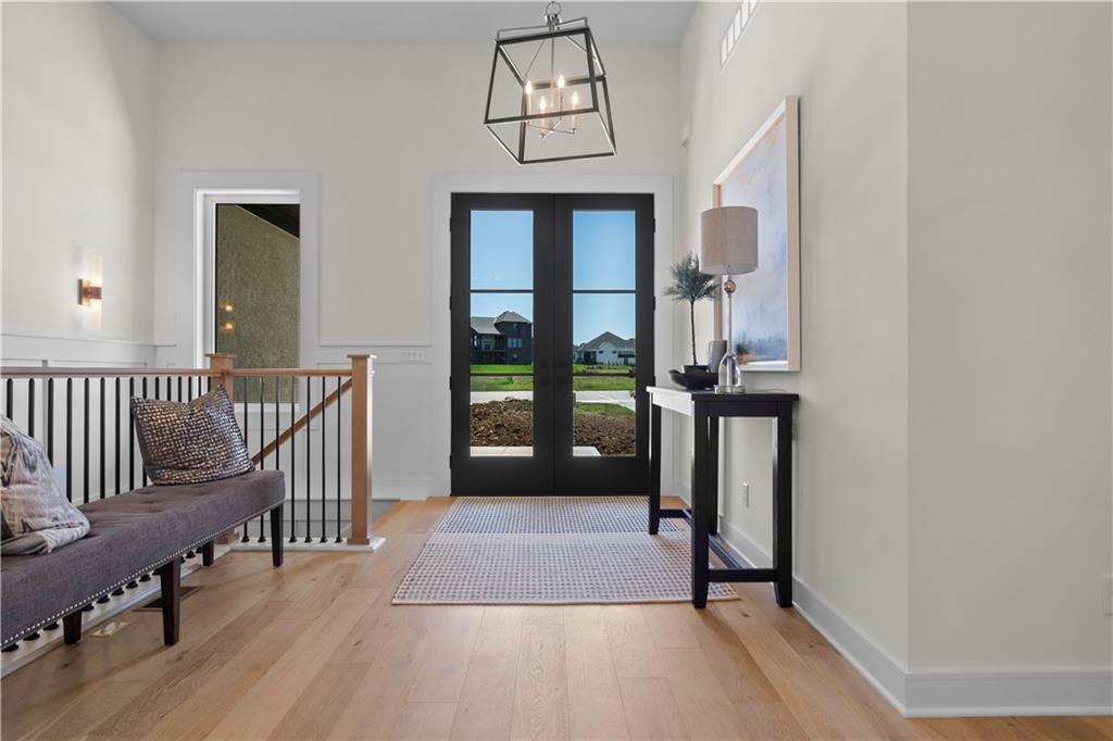 2504 NE Woodland Oak Circle