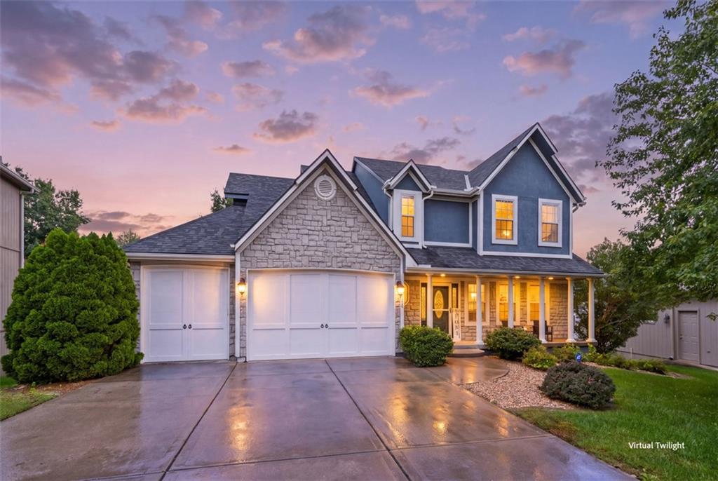 Photo of 917 Paw Paw Lane, Liberty, MO 64068 (MLS # 2644883)