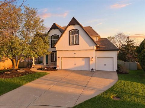 16216 Ash Street Overland Park KS 66085