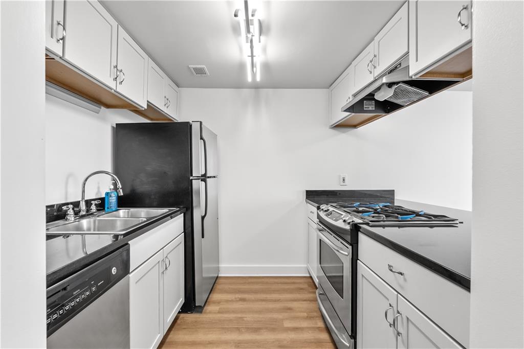 600 E 8th Street TSG