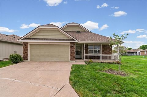 515 S Saturn Drive, Raymore, MO 64083 - #: 2603468