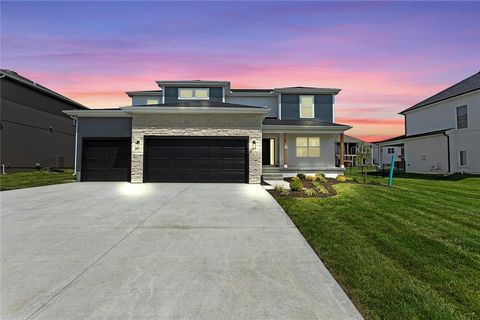 13424 W 178th Street, Overland Park, KS 66013 - #: 2513749