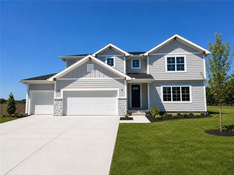 Photo of 20702 Emerald Street, Spring Hill, KS 66083 (MLS # 2596863)
