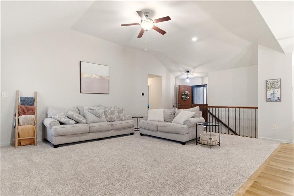 20700 W 72nd Terrace