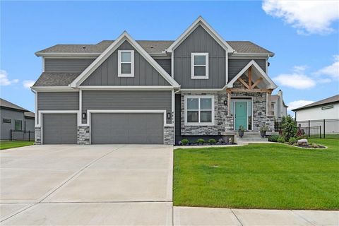 4813 NE Jamestown Drive, Lee\'s Summit, MO 64064 - MLS#: 2550047