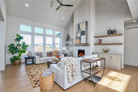 6039 Apache Drive Shawnee KS 66226