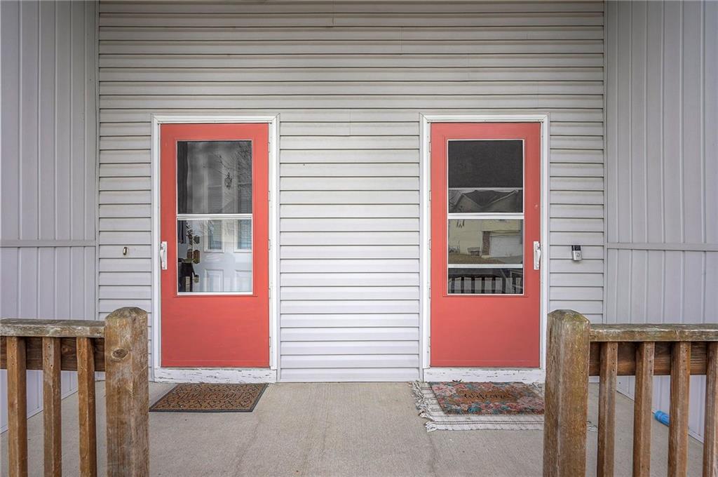 1025/1027 Kaycee Drive