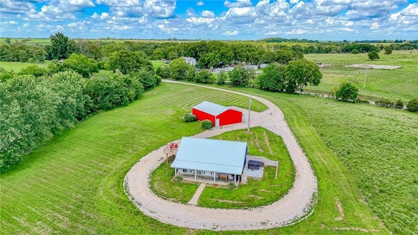 938 SW 13 HWY, LEETON, MO 64761 - Image 5c183c444008ea1d6f2a0fc01a9f48a9/2018373984