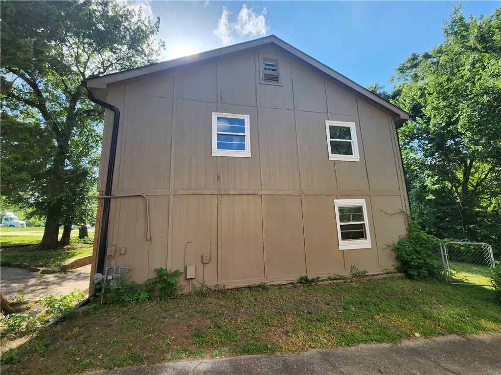 3906 E 123 Terrace