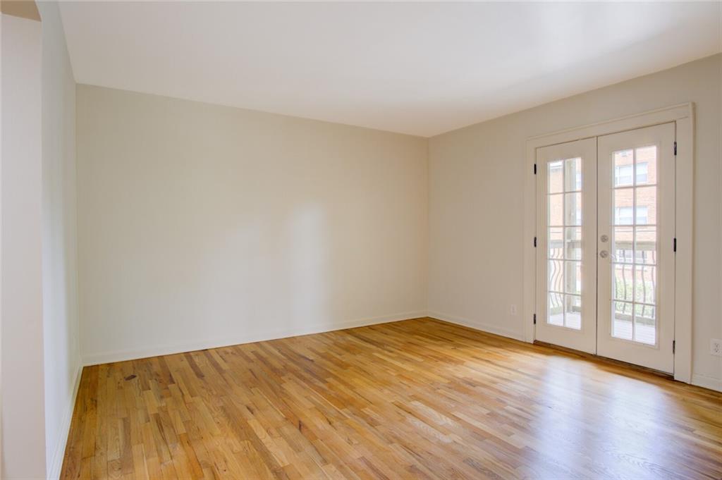 1207 W 45th Street 2W