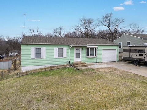 8415 Tauromee Avenue Kansas City KS 66112