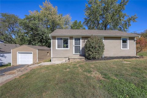 4011 NE Kelsey Road Kansas City MO 64116