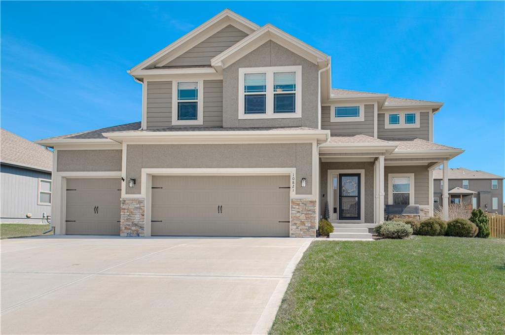 10821 N Bristol Avenue